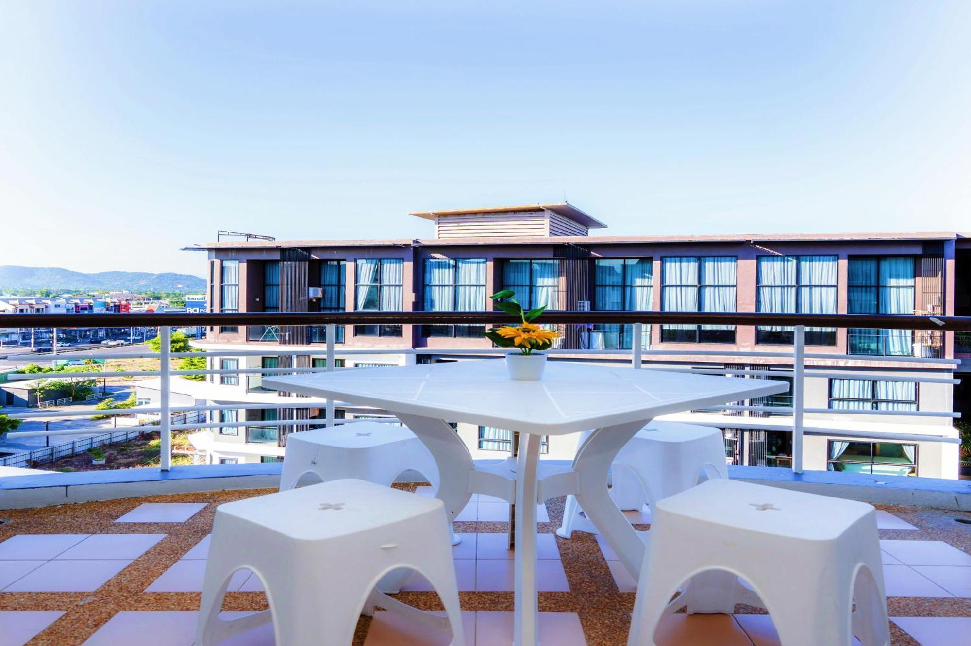 Hua Hin First - Happy Rent Apartman Szoba fotó