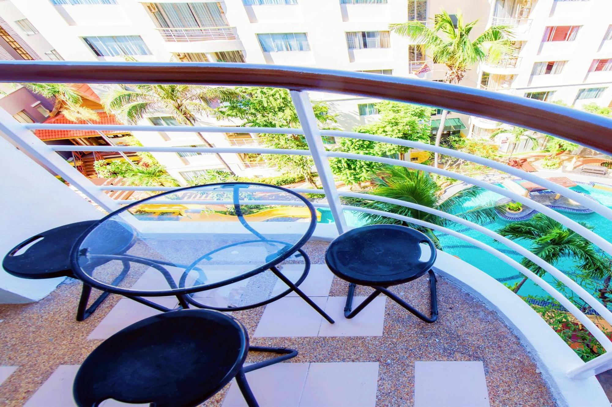 Hua Hin First - Happy Rent Apartman Szoba fotó